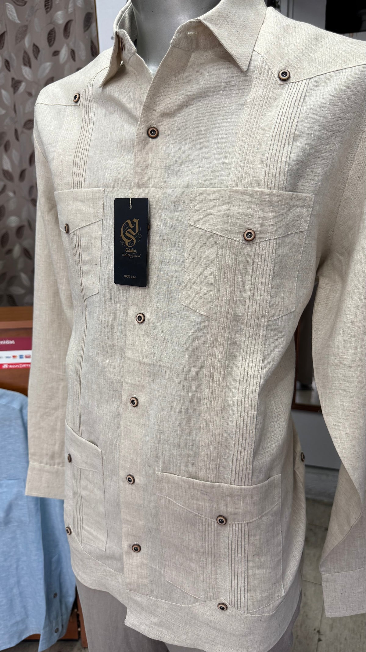 Guayabera Clásica Cubana 4 bolsas Arena 100% lino