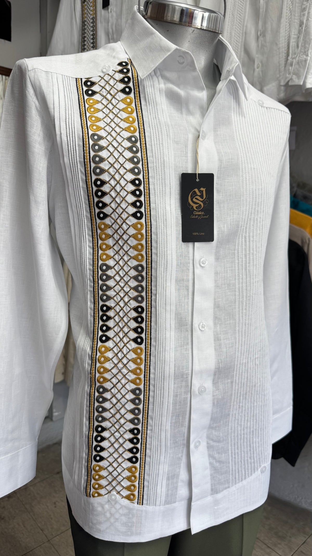 Guayabera Infinito Blanca 100% lino