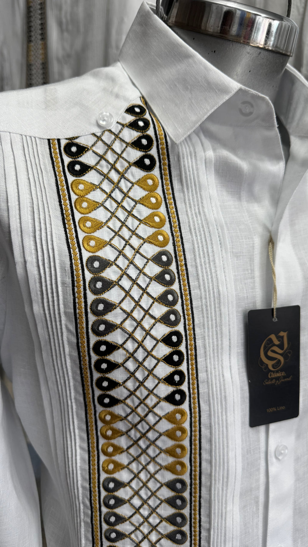 Guayabera Infinito Blanca 100% lino