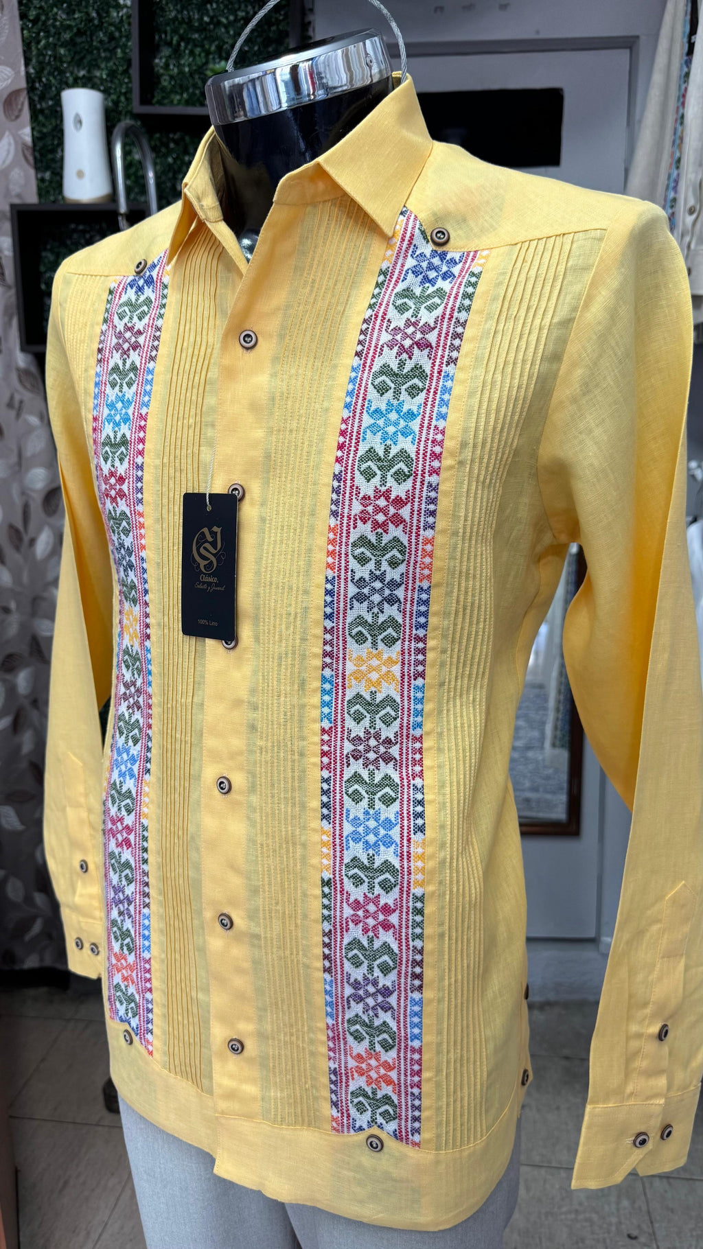 Guayabera Legado Artesanal Amarillo 100% lino