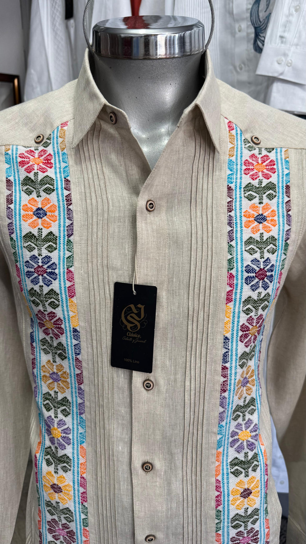 Guayabera Linaje Artesanal Arena 100% lino