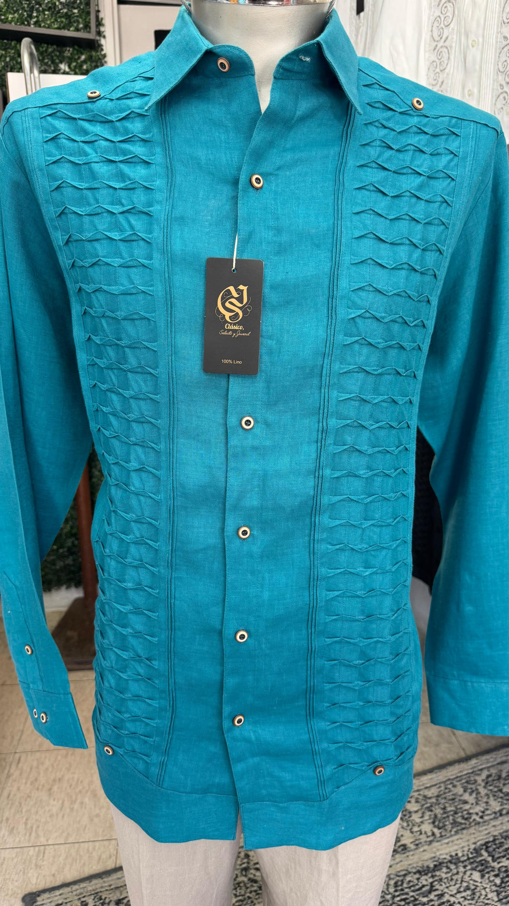 Guayabera Escama Azúl Petróleo 100% lino